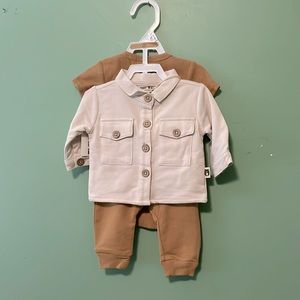 NWT 3 piece outfit with jacket 0-3m